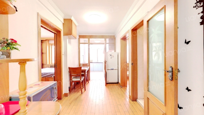 巾帼小区二手房实景图