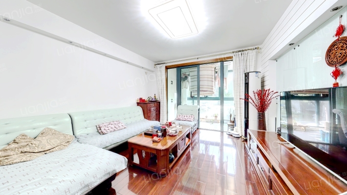 新月翡翠园二手房实景图