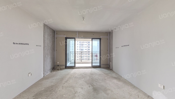 诺德滨江逸园二手房实景图