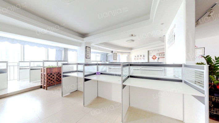 一品国际二手房实景图