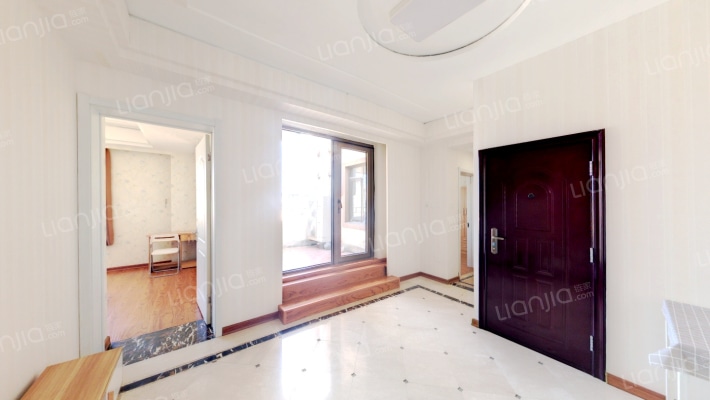 泊岸观邸二手房实景图