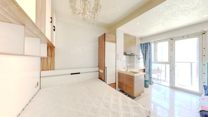 恒大滨河左岸临湖公馆二手房实景图