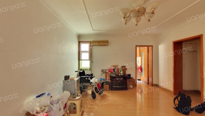 新关公寓二手房实景图