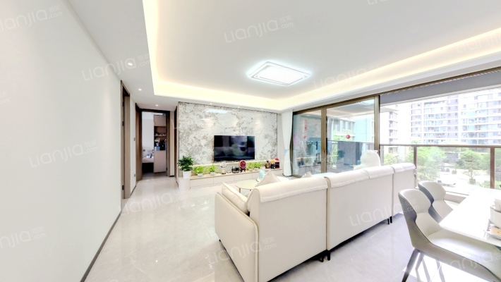 龙湖香港置地瑰雲里二手房实景图