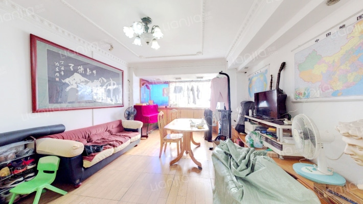 龙福一村二手房实景图