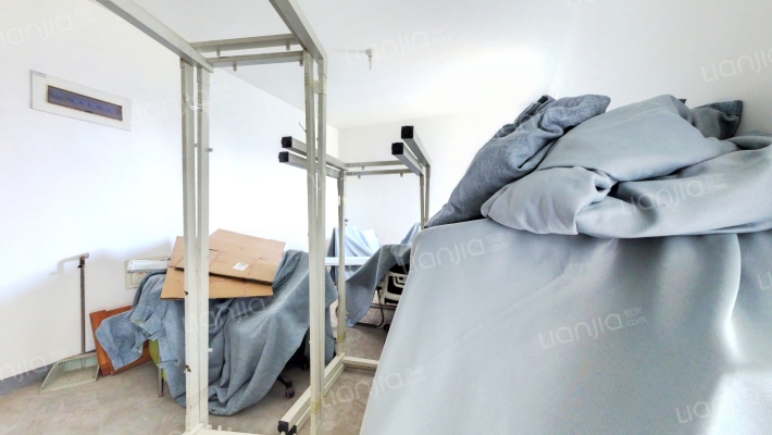 腊山苑小区二手房实景图