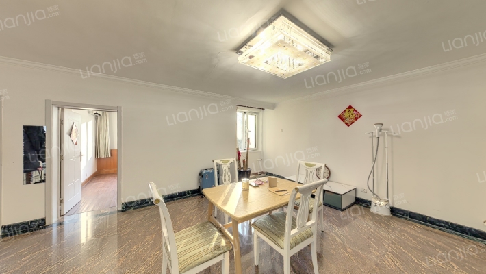 东方花园(市南)二手房实景图