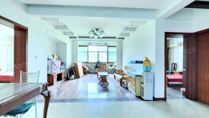 丹青苑B区二手房实景图