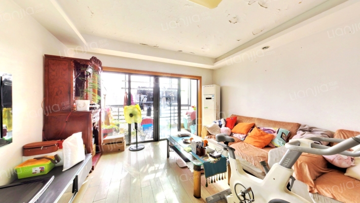 五洲云景花苑二手房实景图