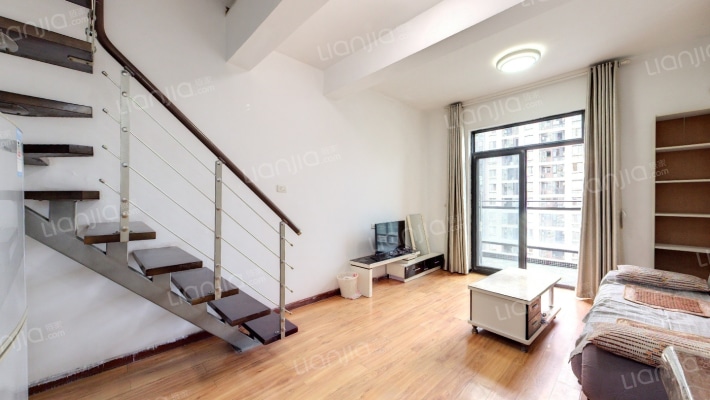 青山世纪坊二手房实景图