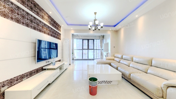 美景鸿城三期二手房实景图