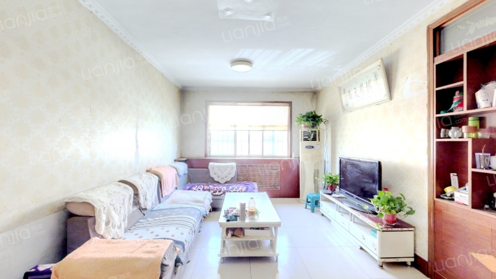 眼明泉小区二手房实景图