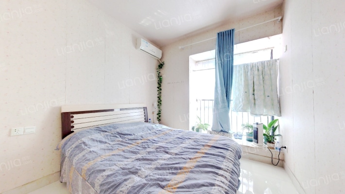 华庭阁二手房实景图