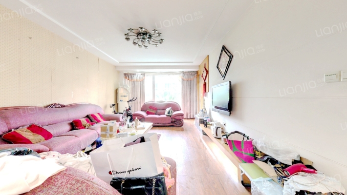 纬度18二手房实景图