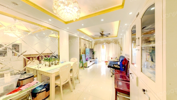 新城市广场二手房实景图