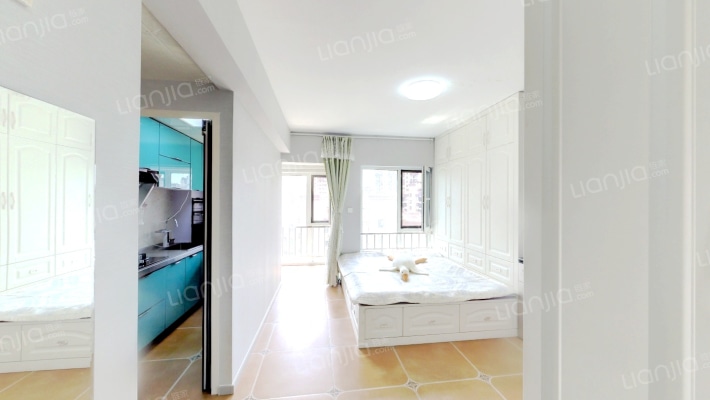 荣盛盛京绿洲二手房实景图