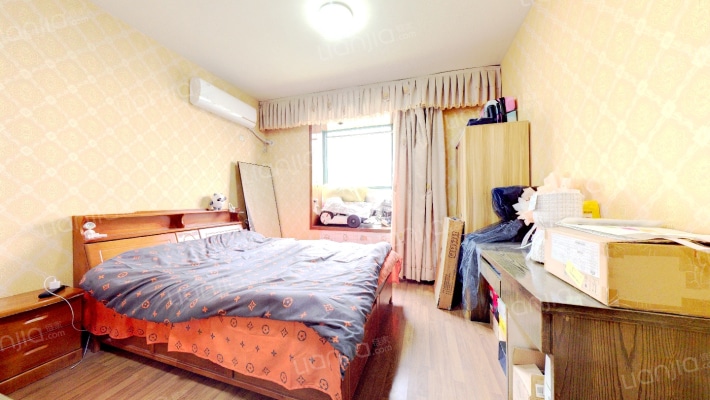 雅阁思达二手房实景图