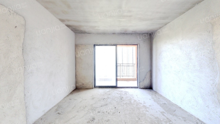 海龙皇家华府二手房实景图