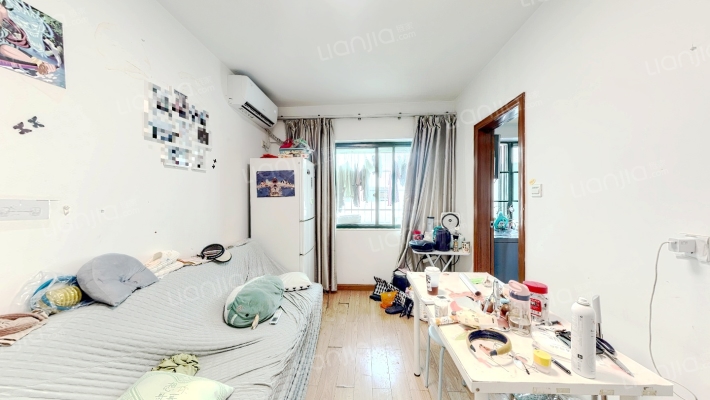 德安大厦二手房实景图