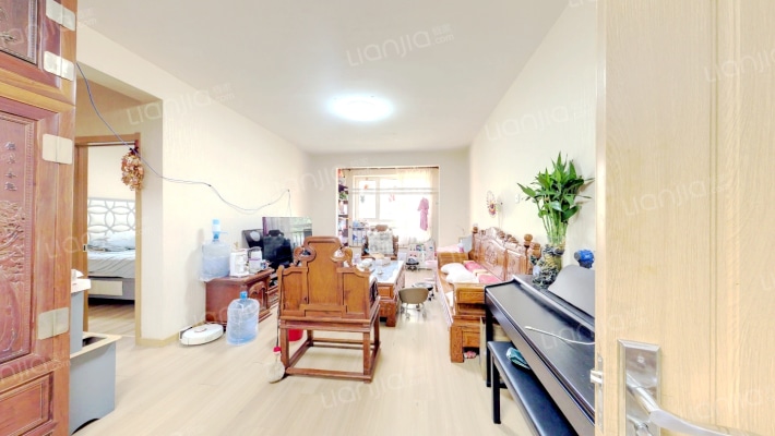 天物郁江溪岸二手房实景图