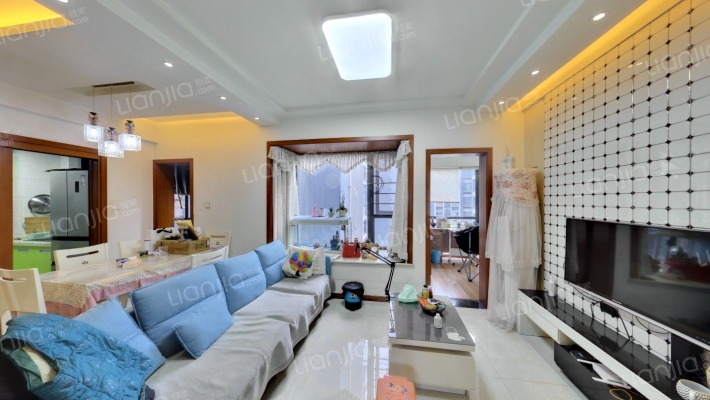 我的大学二手房实景图