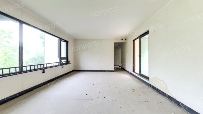 听岸小区二手房实景图