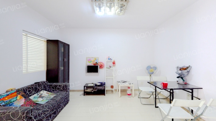 东方天郡西区二手房实景图