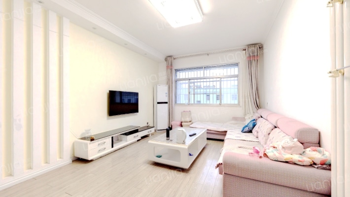 世纪新村南区二手房实景图