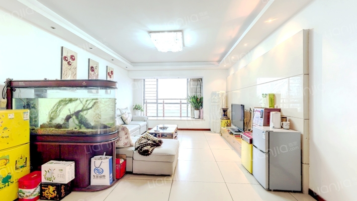 渝高新城星座二手房实景图