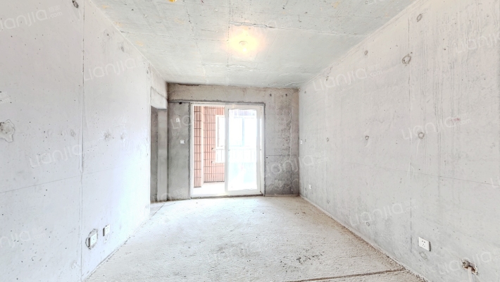 高科绿水东城四期二手房实景图