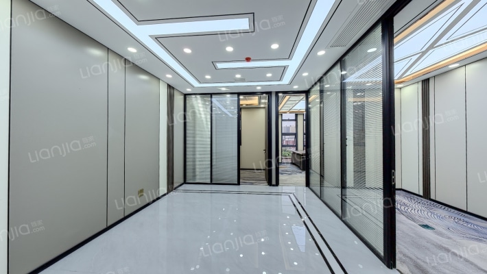 新世界创邸LOFT二手房实景图