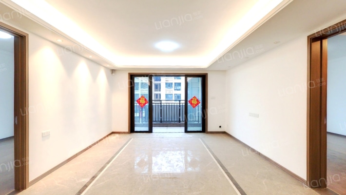 越秀亲爱里二手房实景图