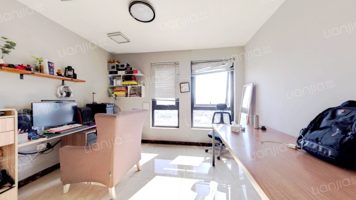 鸿兴城巧克力公馆二手房实景图