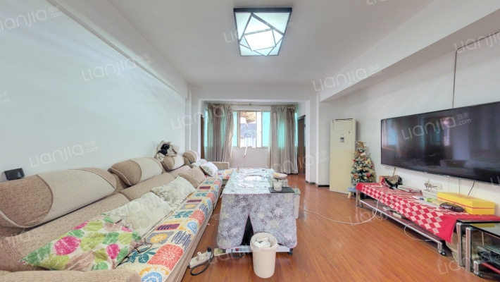 常立花园二手房实景图