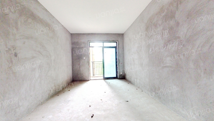 桥达漫生活街区二手房实景图