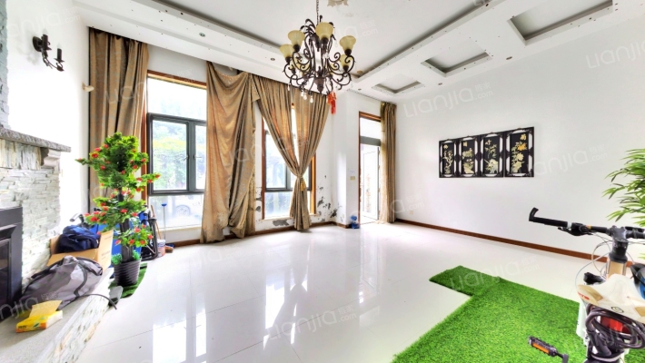 名仕豪庭(别墅）二手房实景图