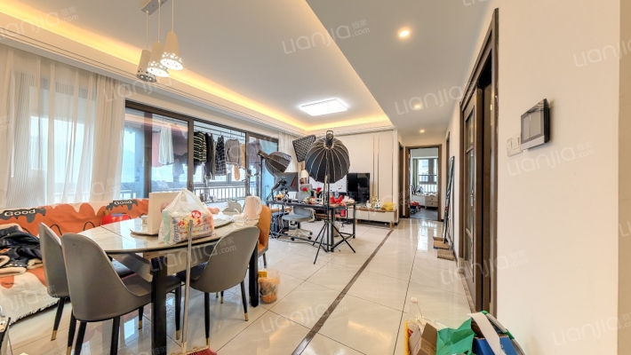 御铂北区二手房实景图