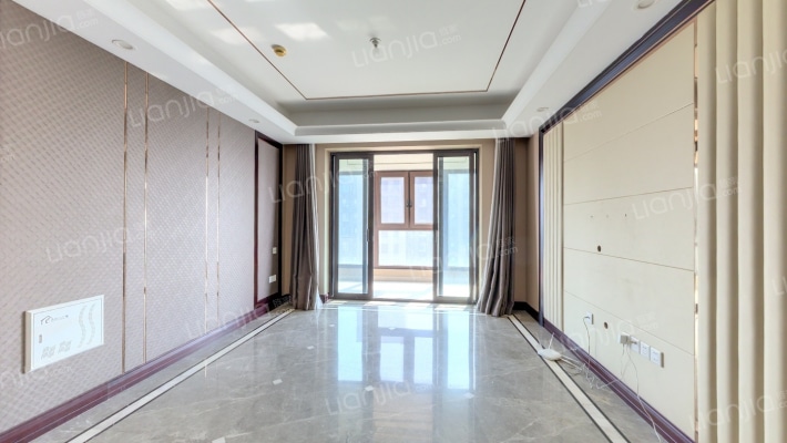 世茂外滩新城二手房实景图