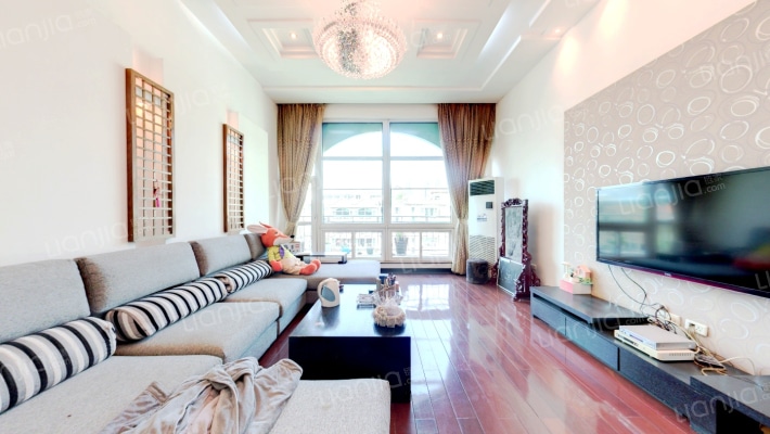 景藤堡二手房实景图