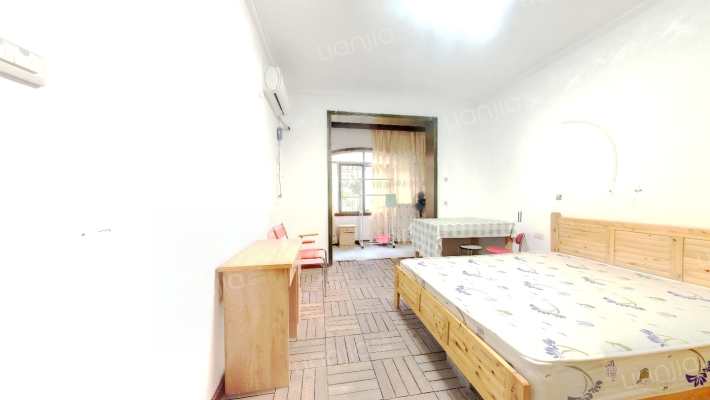 东方花园B区二手房实景图