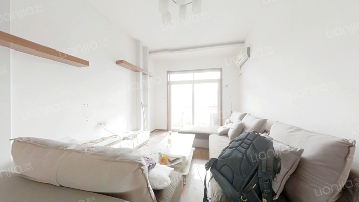 民主三路20号何家垅干休所二手房实景图