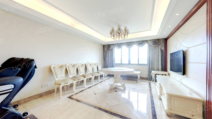 东港嘉苑二区二手房实景图