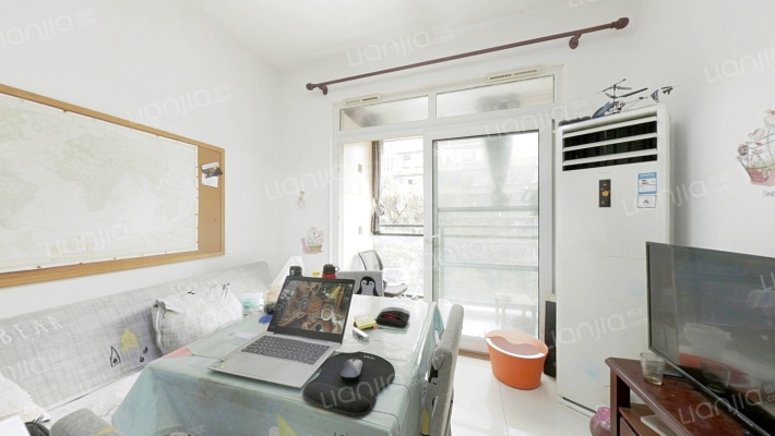 名流公馆二手房实景图