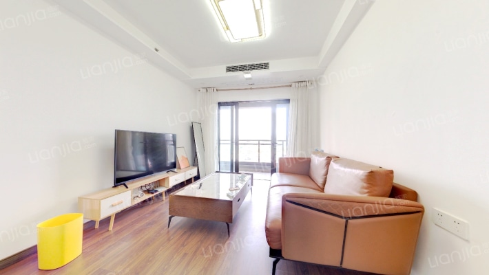 万科金域滨江三期(翡翠湾)二手房实景图