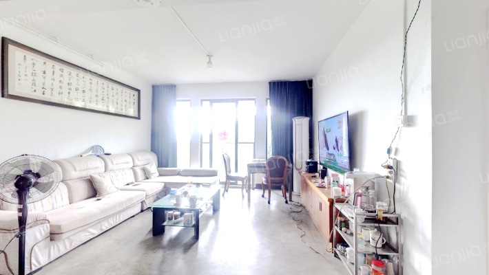 逸城二手房实景图