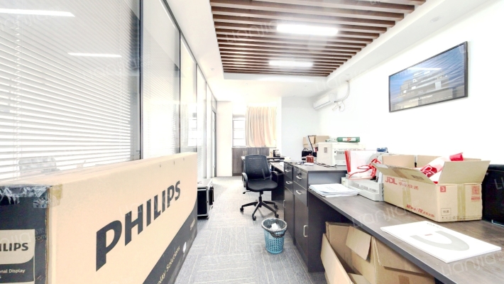 现代森林小镇金融SOHO垂直商业二手房实景图