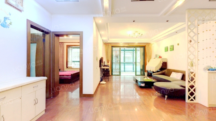 莎海惠晨苑二手房实景图