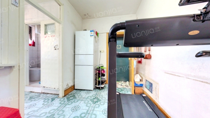 建大二期二手房实景图
