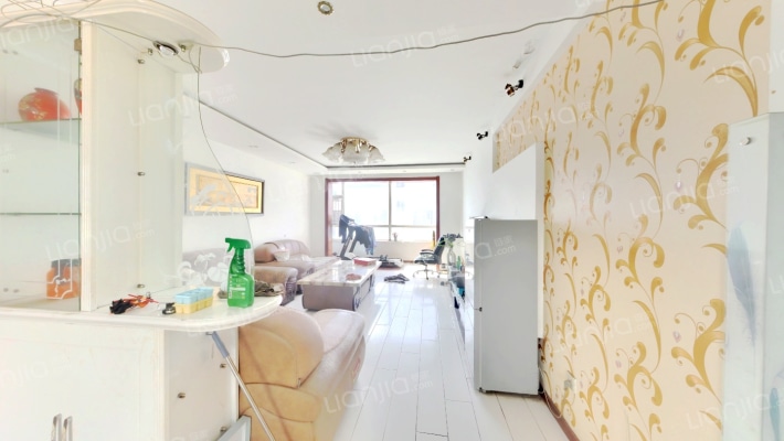 万嘉花园A区二手房实景图