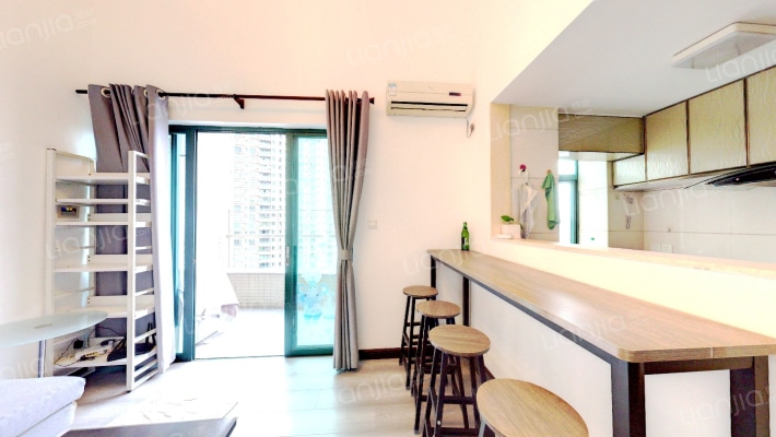 豪逸华庭三期二手房实景图